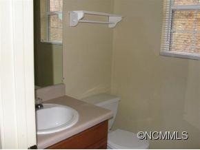 726 Bearwallow Road - Photo 10