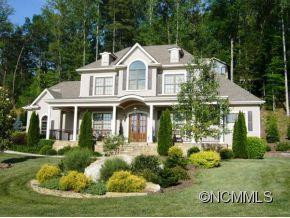 54 VILLAGE POINTE LANE