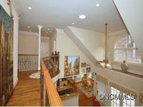 54 VILLAGE POINTE LANE - Photo 12