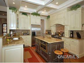 54 VILLAGE POINTE LANE - Photo 5