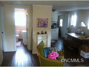 254 Main Street - Photo 4