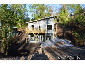 62 MOORE AVENUE - Photo 2