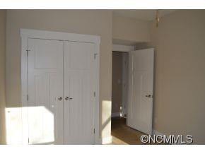 62 MOORE AVENUE - Photo 17