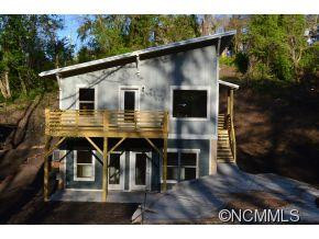 62 MOORE AVENUE - Photo 3