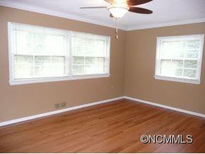 96 Midland Drive - Photo 14