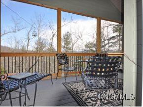 144 WILLOW RUN LANE - Photo 8
