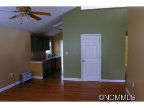 812 Clarks Branch Road - Photo 5