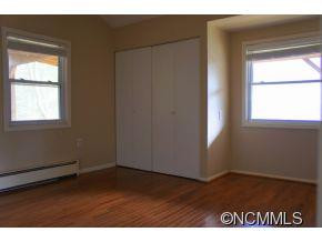 812 Clarks Branch Road - Photo 8