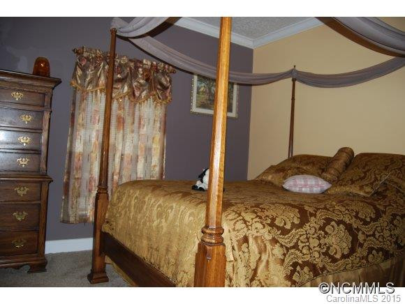 2524 Riceville Road - Photo 18