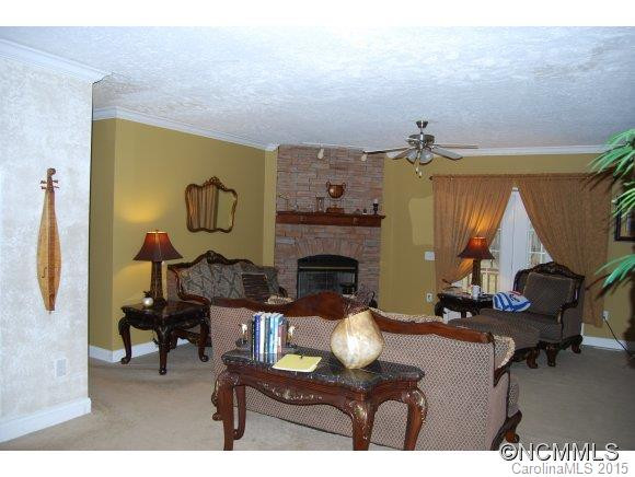 2524 Riceville Road - Photo 5