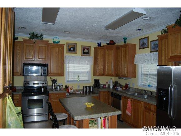 2524 Riceville Road - Photo 8