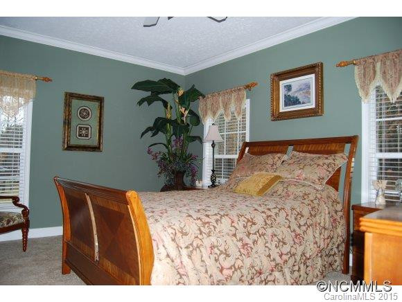 2524 Riceville Road - Photo 9