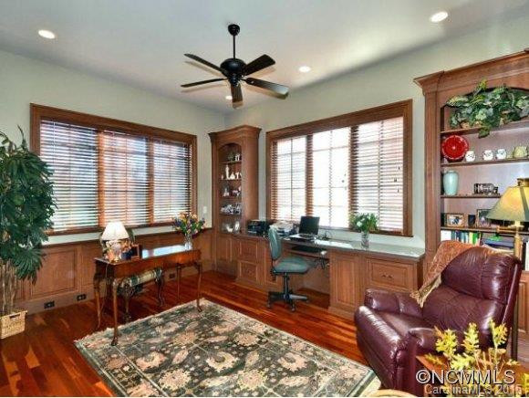 703 OVERLOOK DRIVE - Photo 13