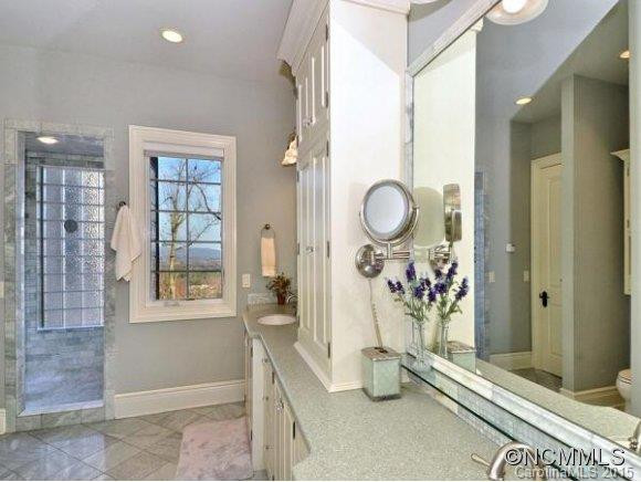 703 OVERLOOK DRIVE - Photo 16