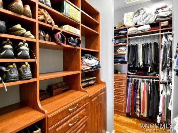 703 OVERLOOK DRIVE - Photo 18
