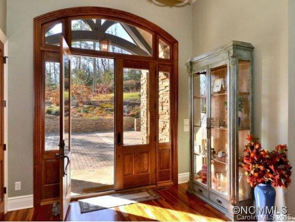 703 OVERLOOK DRIVE - Photo 3
