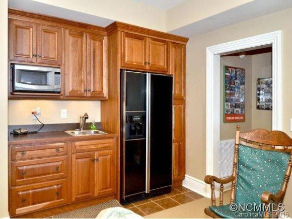 703 OVERLOOK DRIVE - Photo 22
