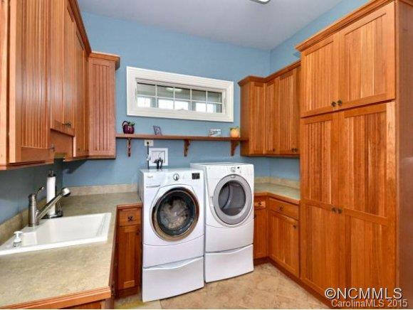 703 OVERLOOK DRIVE - Photo 10