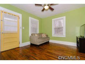 65 Woodrow Avenue - Photo 9