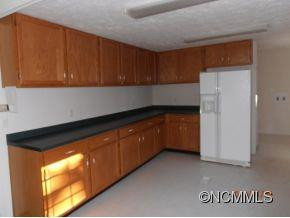 812 Skyland Drive - Photo 3