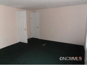 812 Skyland Drive - Photo 4