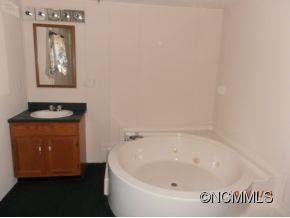 812 Skyland Drive - Photo 5