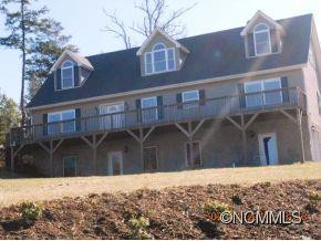 243 MacDuff Lane