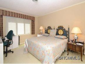 704 CROWFIELDS LANE - Photo 11