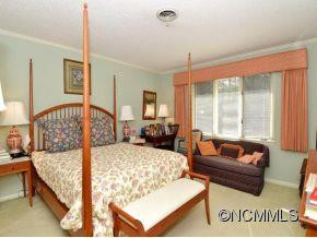 704 CROWFIELDS LANE - Photo 12