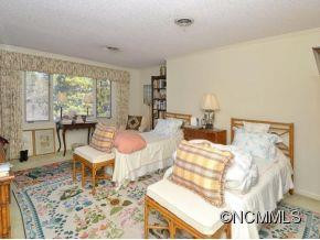704 CROWFIELDS LANE - Photo 9