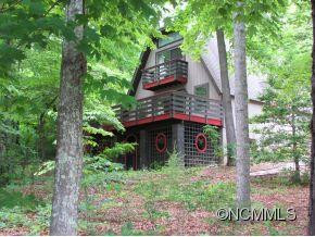 107 Walker Street - Photo 2