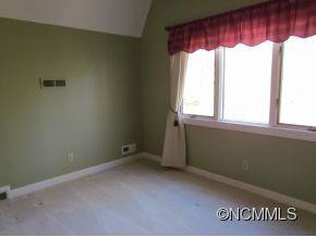 107 Walker Street - Photo 12