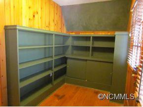 107 Walker Street - Photo 9