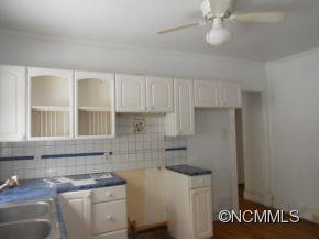 228 Cedar Lane - Photo 3