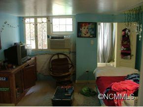 614 4th Avenue West - Photo 19