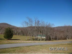 5 PLEASANT VIEW DRIVE - Photo 2