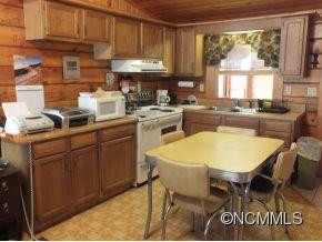 146 SPRING DRIVE - Photo 5