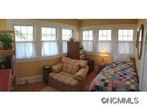 112 SPRING GARDEN AVE - Photo 17