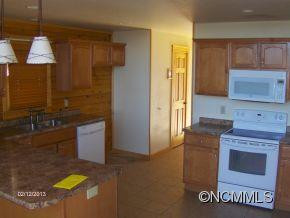 115 SLOPE TERRACE - Photo 3