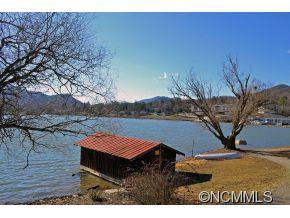 245 Chapel Drive - Photo 2