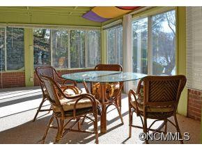245 Chapel Drive - Photo 6