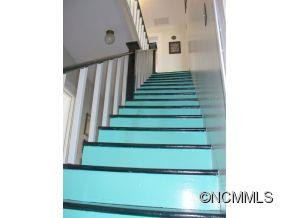 10 Brown Street - Photo 17