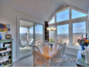 338 MOUNTAIN VALLEY DRIVE - Photo 6