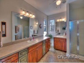 338 MOUNTAIN VALLEY DRIVE - Photo 10