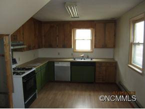 390 Old Leicester Rd - Photo 4