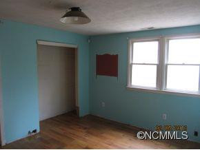 390 Old Leicester Rd - Photo 9