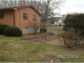 313 Hiawassee Avenue - Photo 3