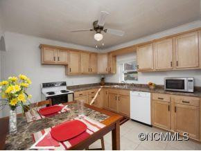 55 WESTGATE RD - Photo 3