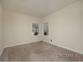 55 WESTGATE RD - Photo 4