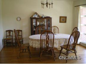 403 Maple Street - Photo 6